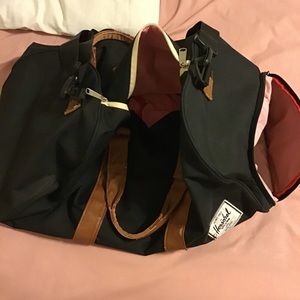 Herschel duffel bag